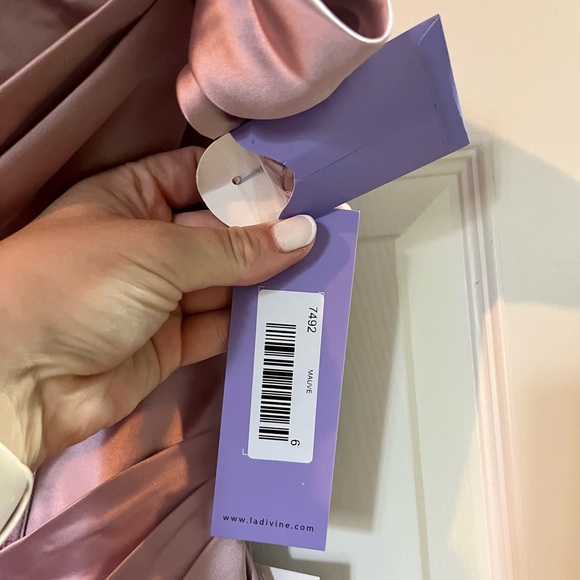 Langsura Special Order Bridesmaid Dress SIZE 6 & 8 - Picture 5 of 7